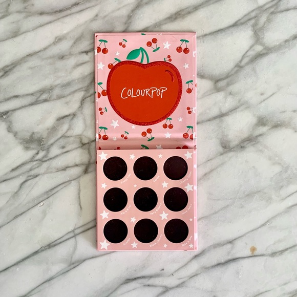 *SOLD* Empty Magnetic Palettes (Pink) - Picture 6 of 9